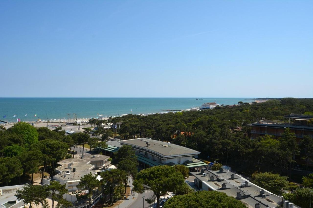 Апартаменти Lignano Pineta With Sea View Ліньяно-Сабб'ядоро Екстер'єр фото